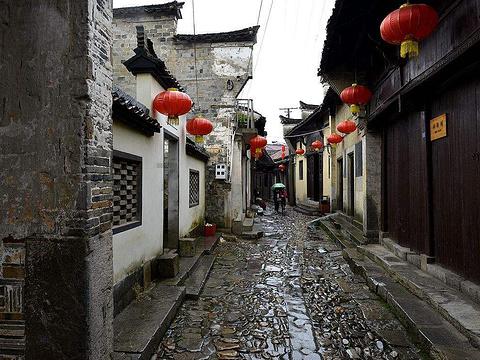 恐龙绝地逃生